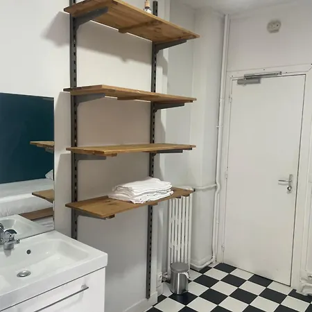 Kiez Apartment Paris